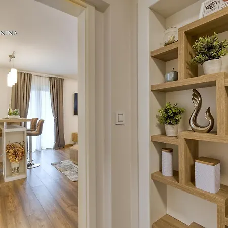 Apartman Nina *