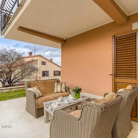 Nina Apartman Pazin